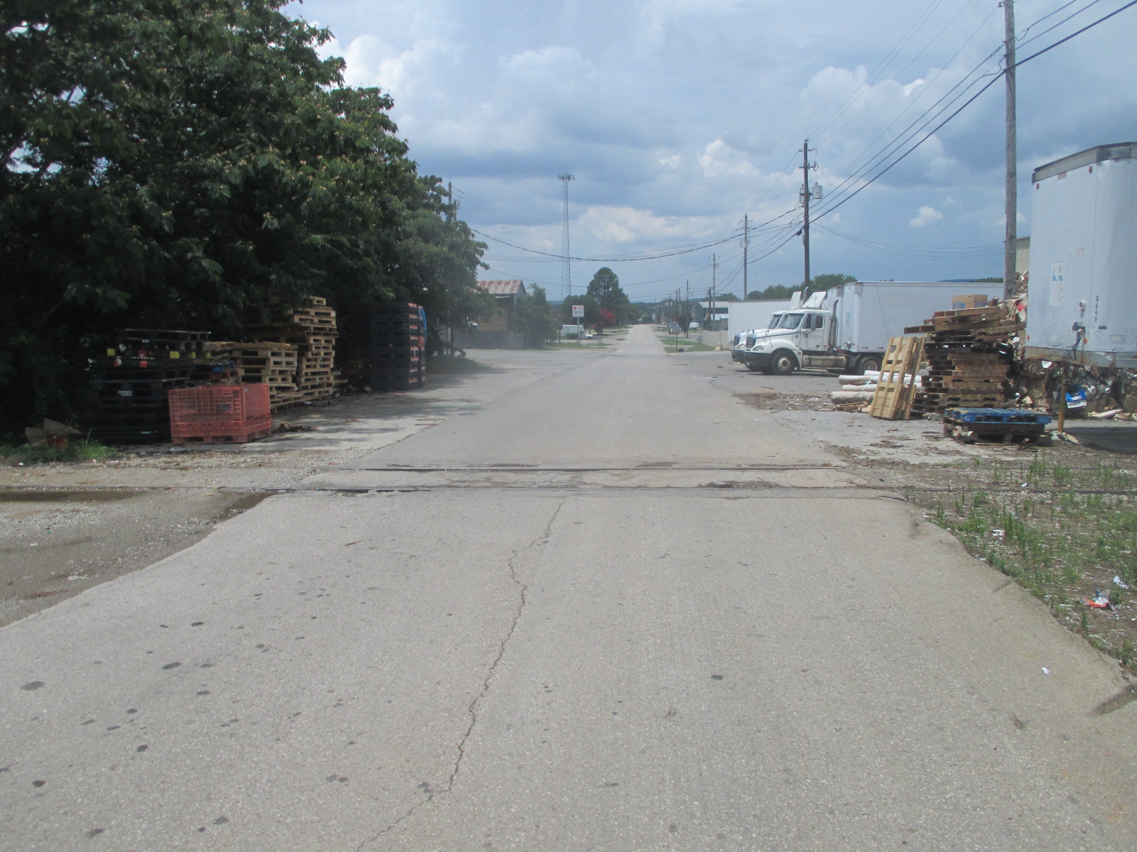 Wholesale Avenue NE (Huntsville, AL)