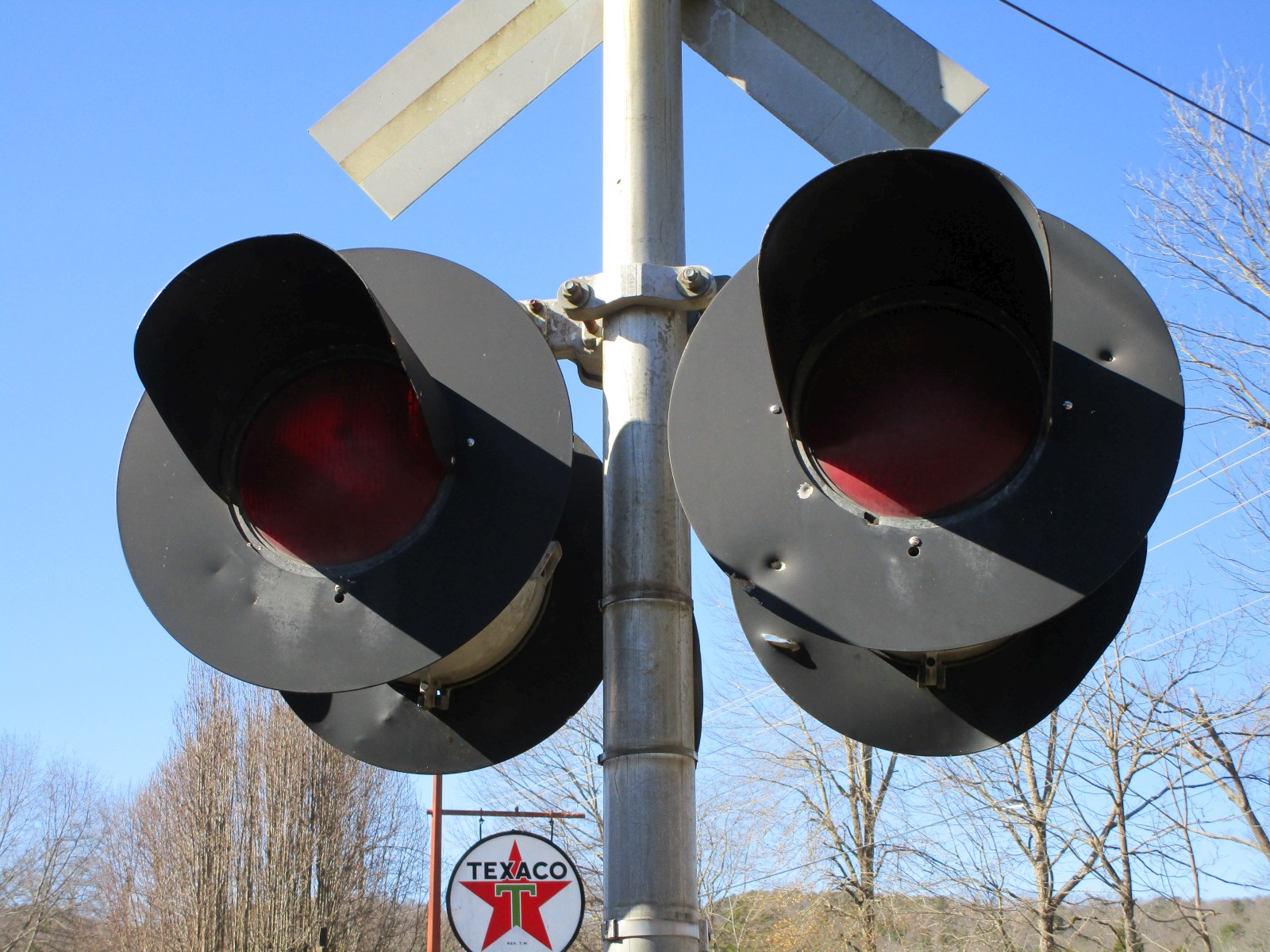 Display Signal (Reece City, AL)