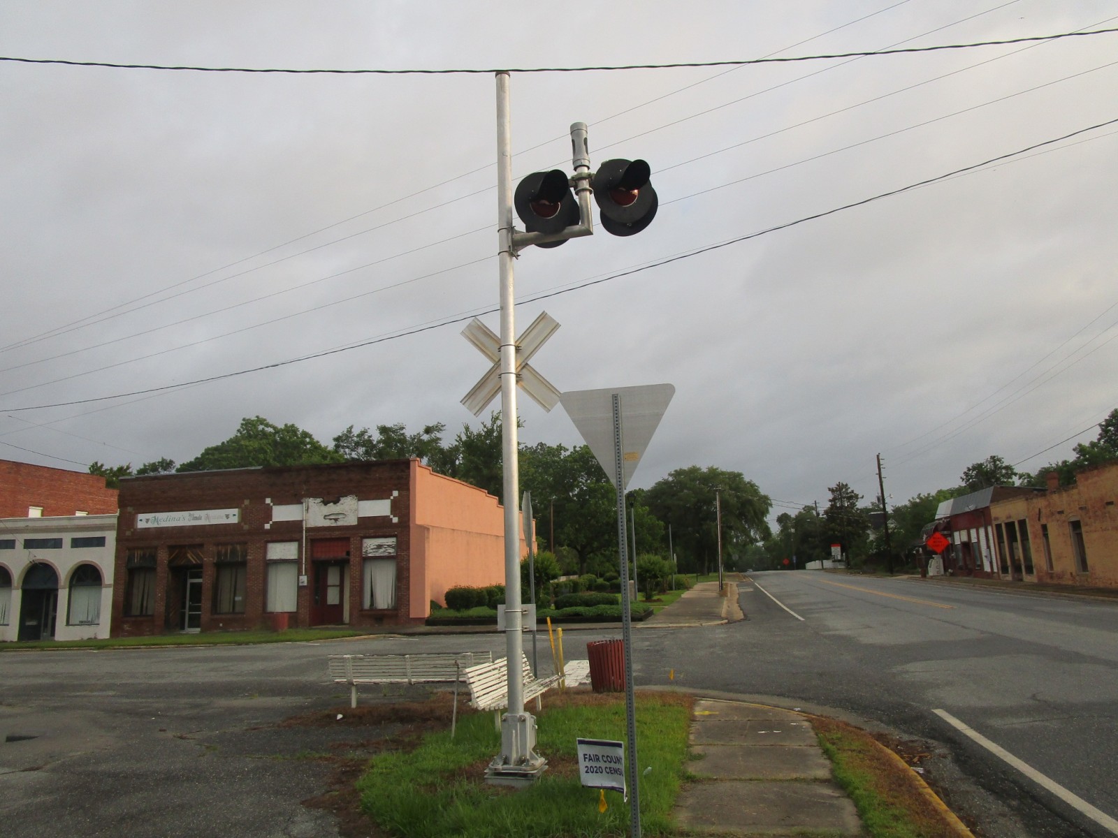 2nd Street (GA 19) (Glenwood, GA) (Out of Service)