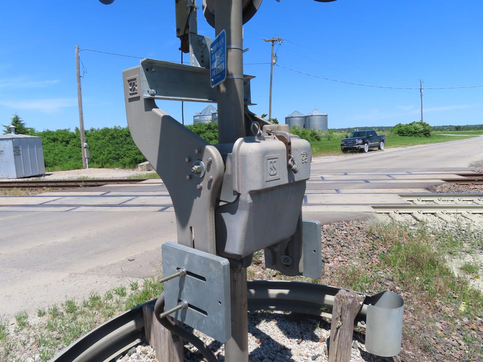 Davis Rd. (Ottawa, KS)