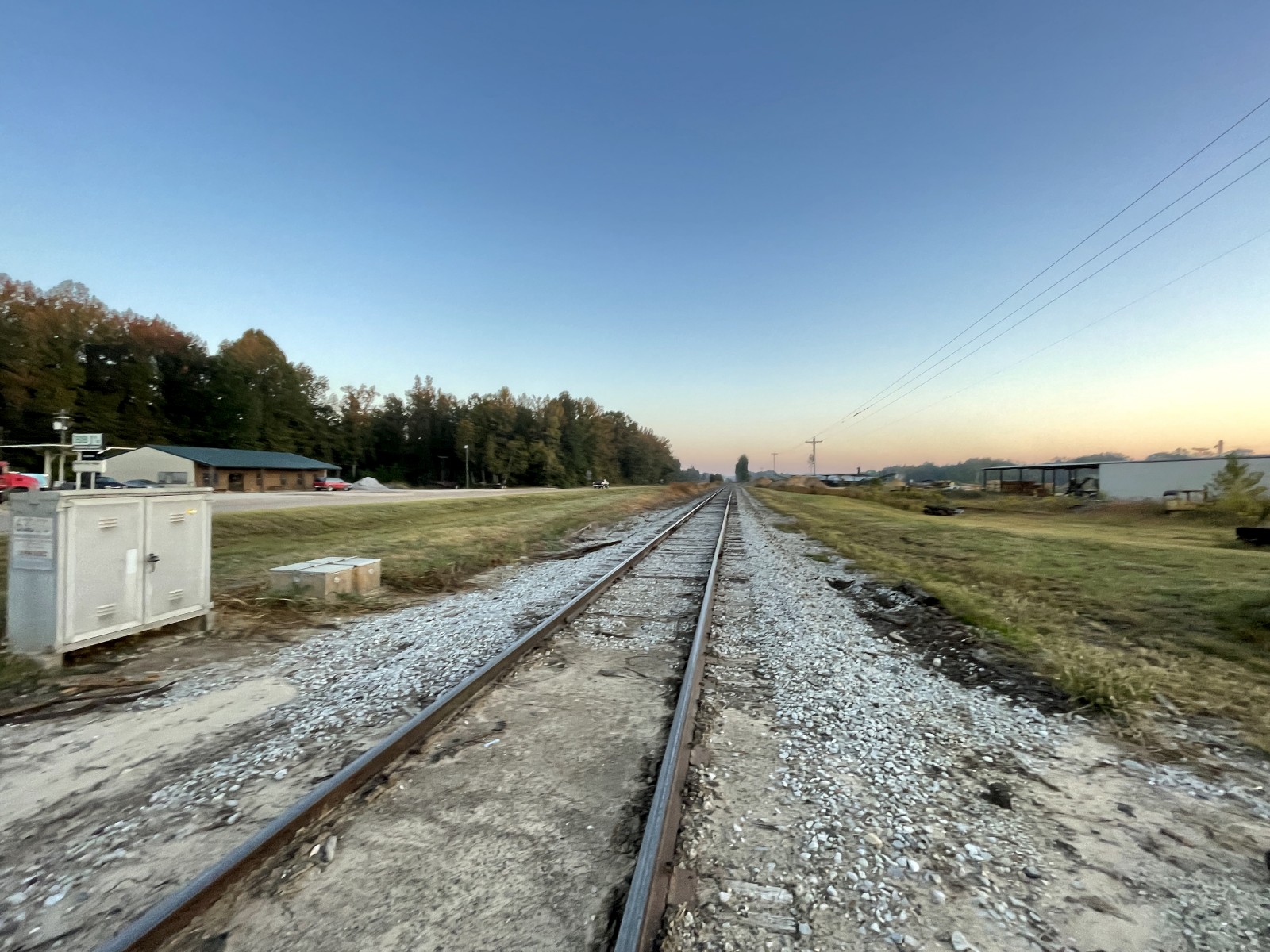 Dividing Ridge Road (Eskridge, MS)
