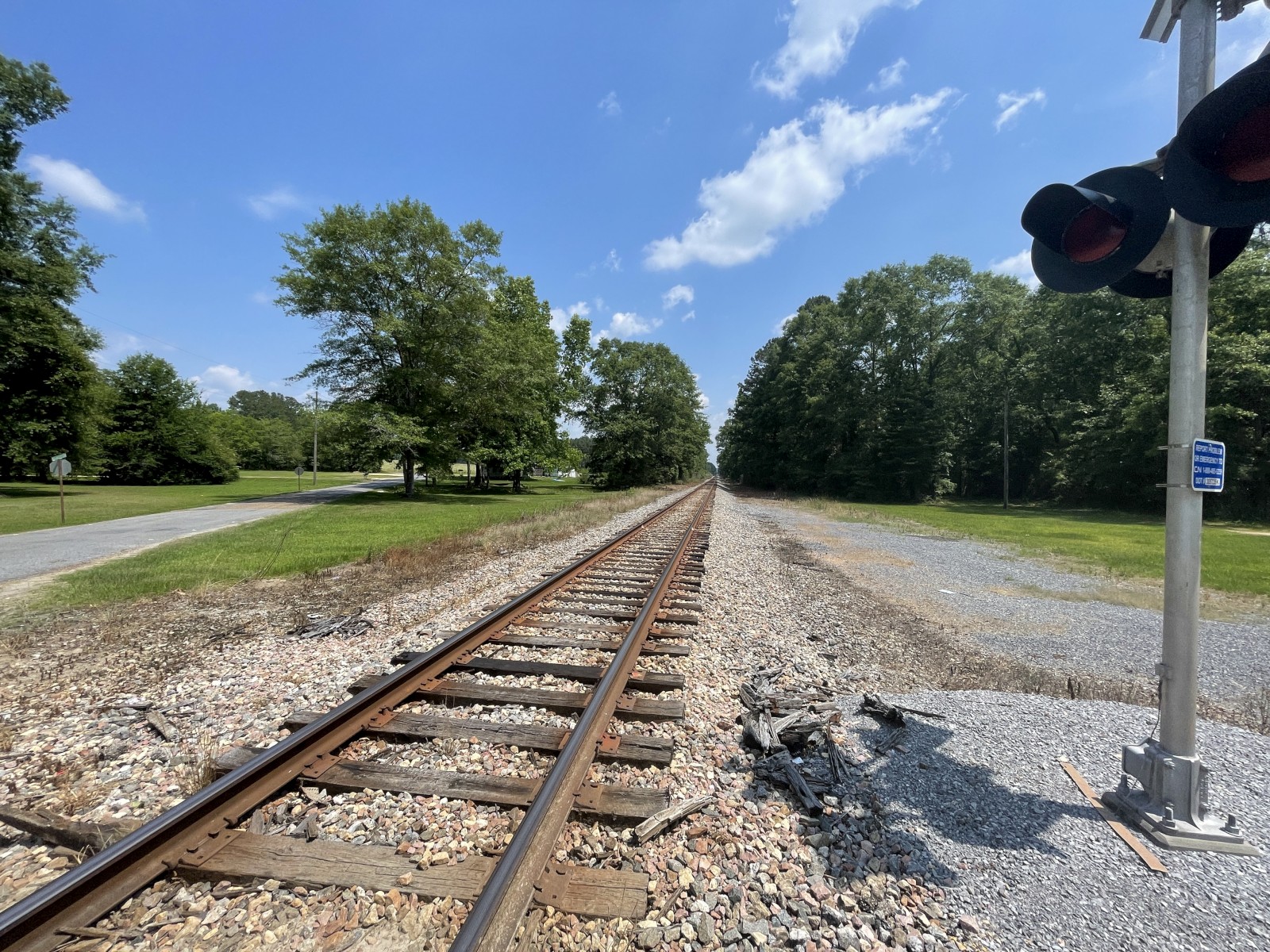 Lux Road (Lux, MS)