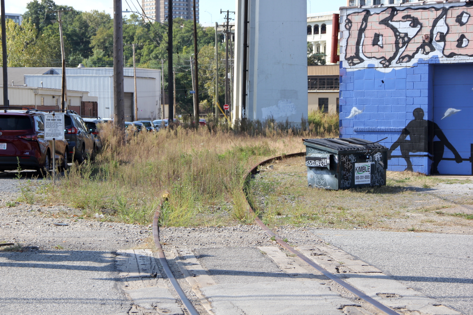 Columbus Rd. (Cleveland, OH)